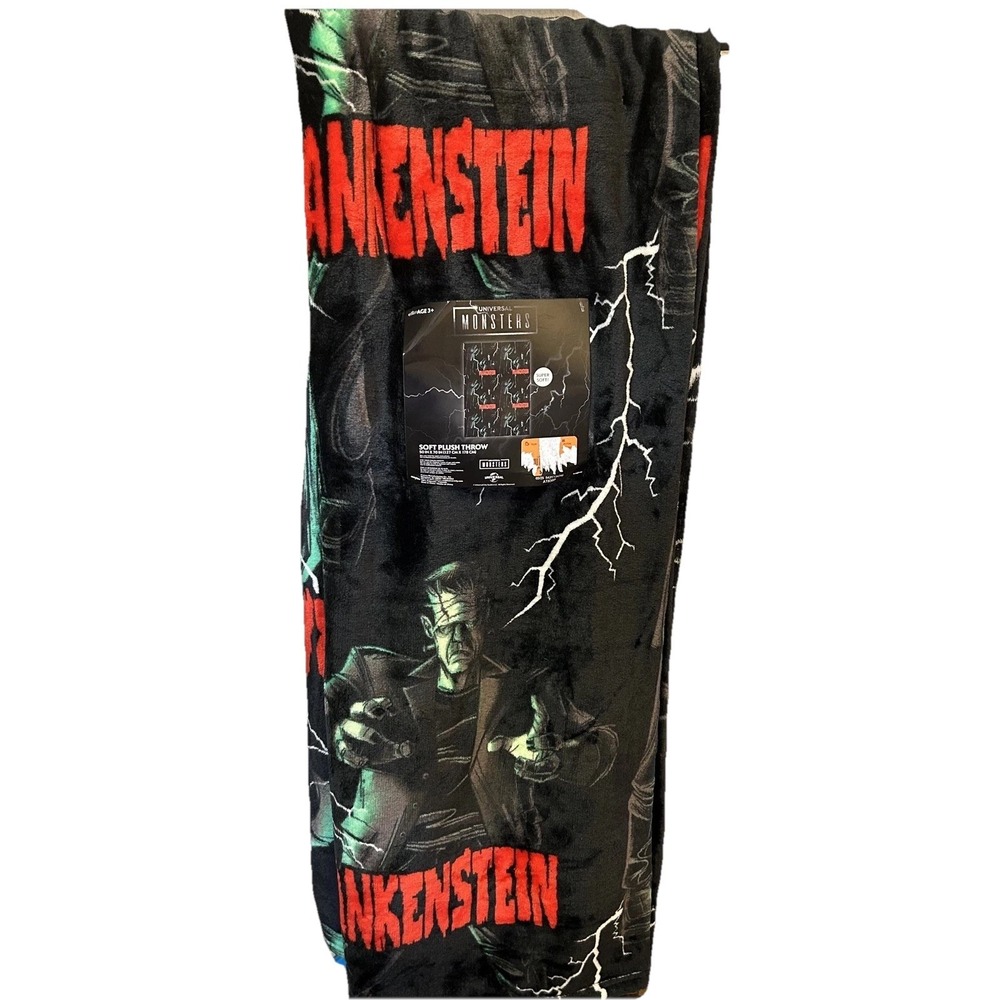 Frankenstein Halloween Universal Monsters Plush Throw Blanket Goth horror Black